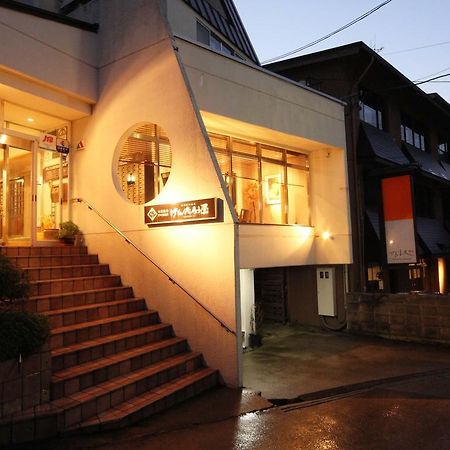 Honkan Gentaroya Hotell Nozawaonsen Eksteriør bilde